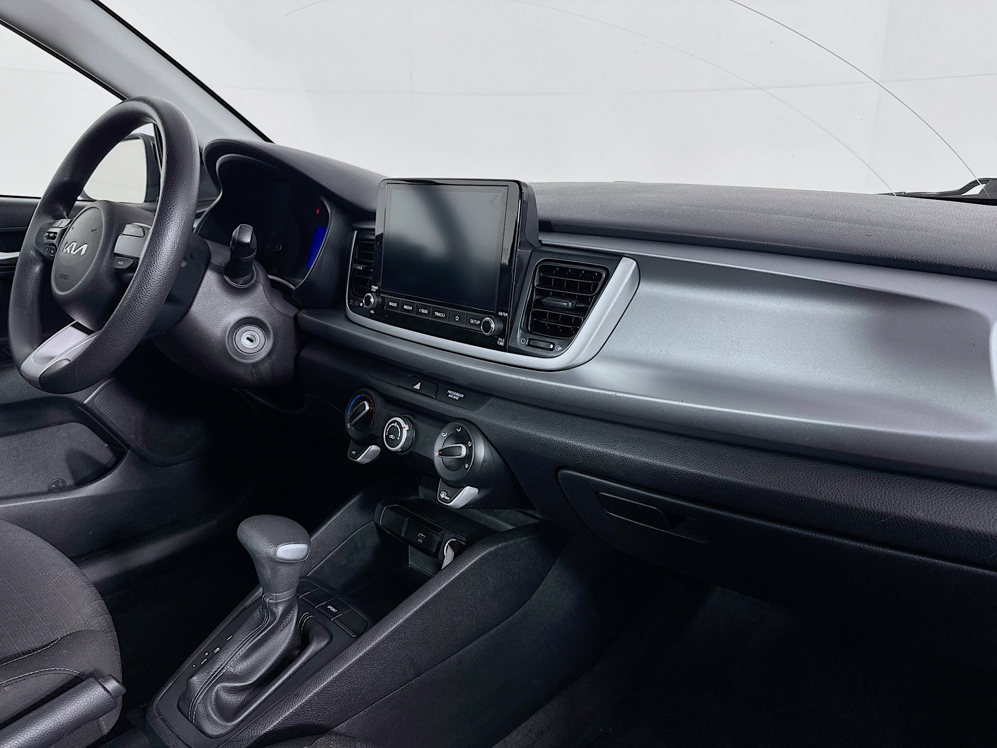 Used 2022 Kia Rio LX image 28