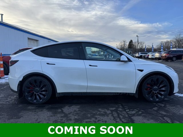 Used 2024 Tesla Model Y Performance image 1