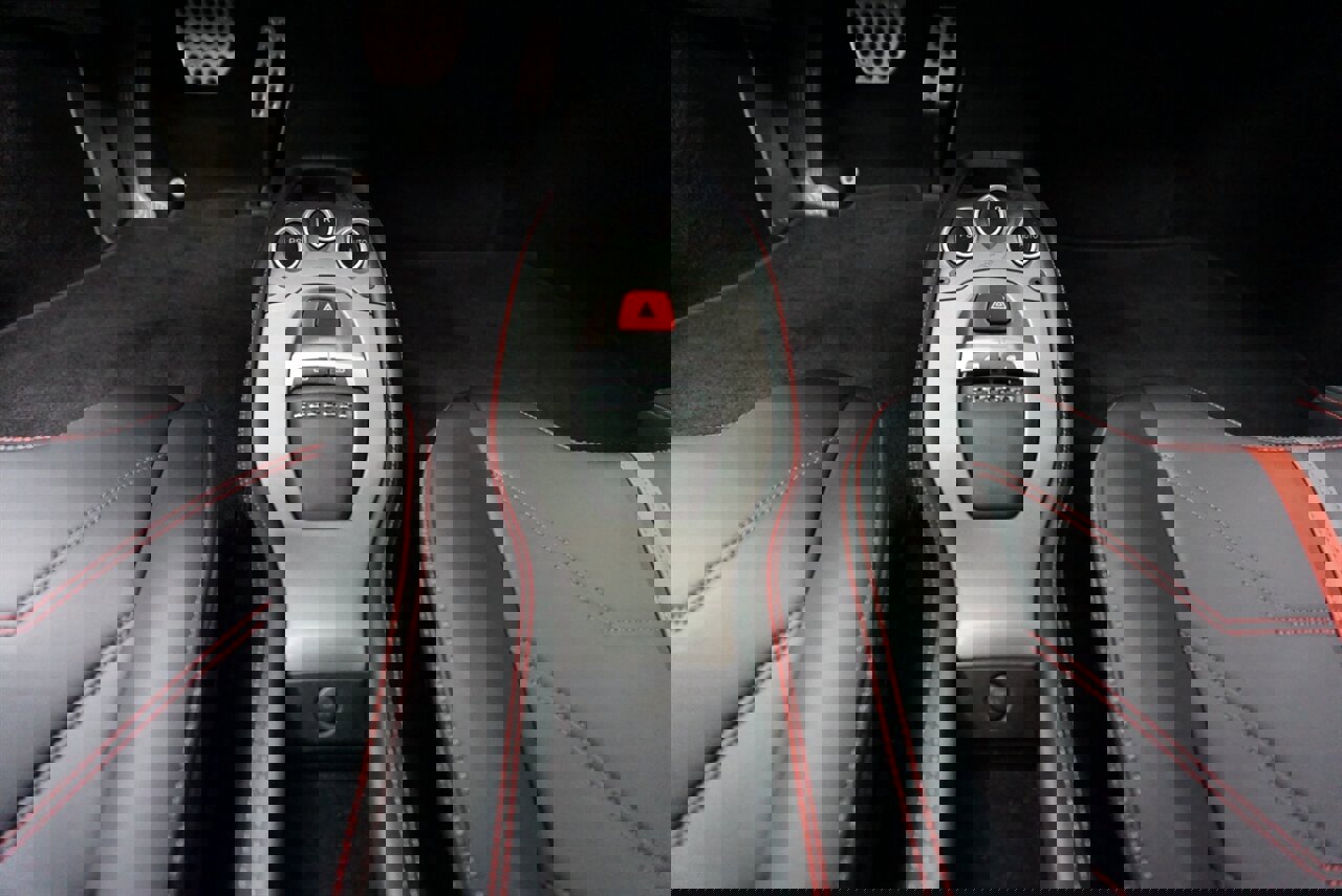 Used 2013 Ferrari 458 Italia Coupe image 16