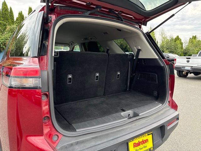 Used 2024 Nissan Pathfinder SV FWD image 15