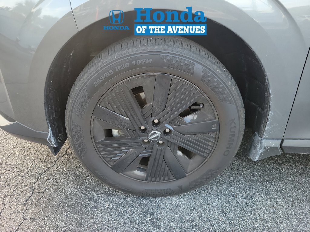 Used 2025 Nissan Murano SV FWD image 4