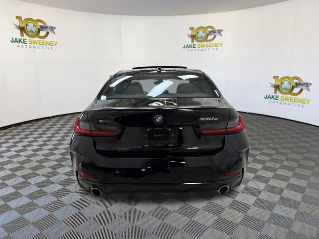 Used 2024 BMW 330e xDrive image 9