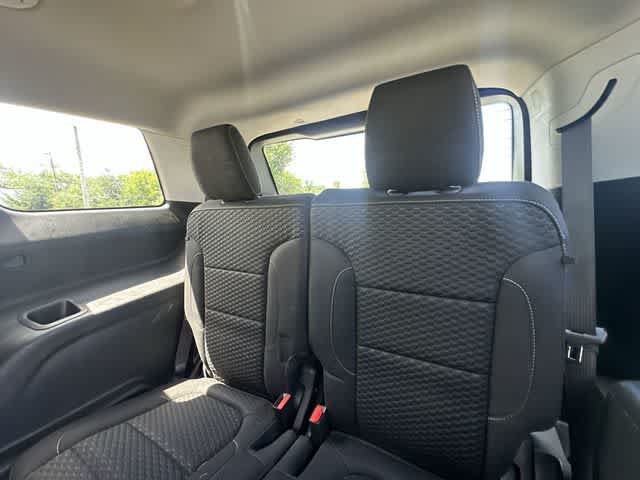 Used 2017 GMC Acadia SLE AWD/4WD image 23