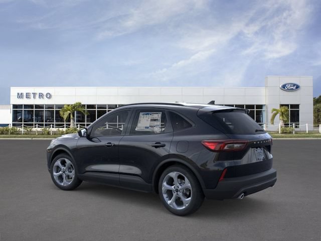 New 2026 Ford Escape ST-Line w/ Tech Pack #1 FWD image 4