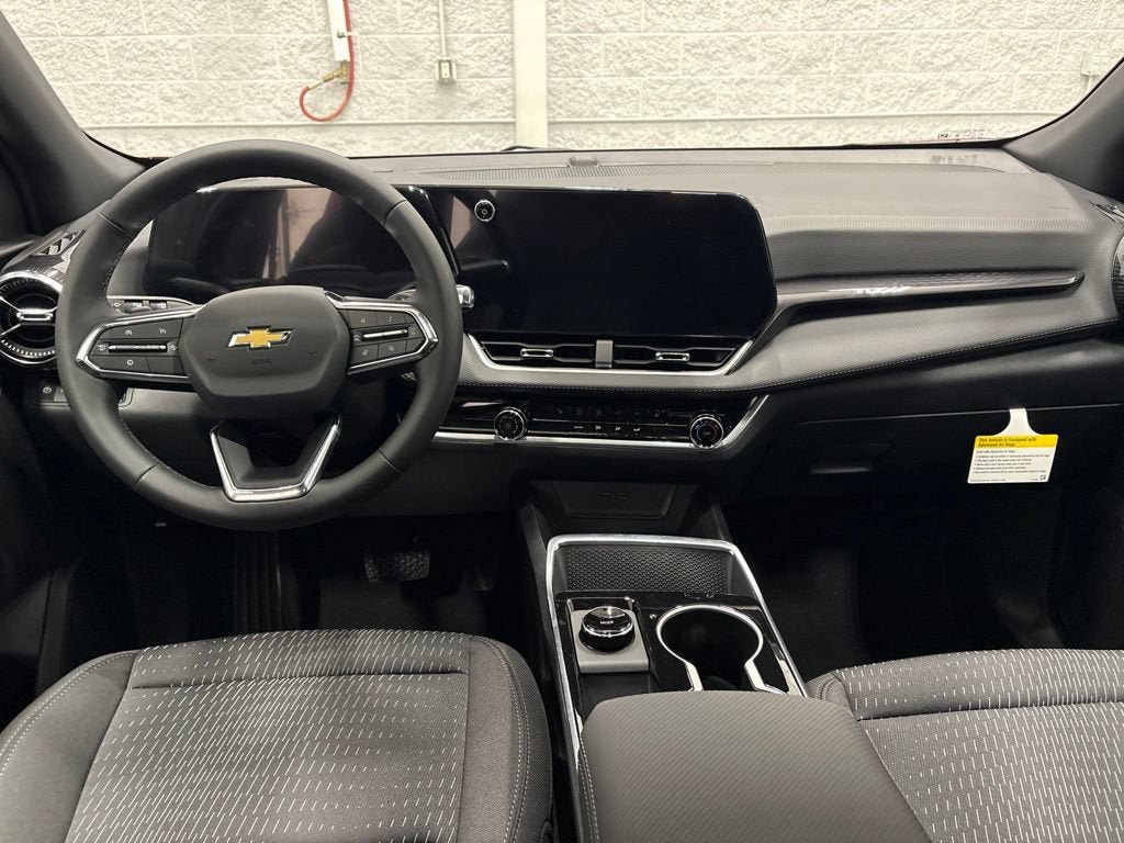 New 2027 Chevrolet Equinox LT w/ Safety and Technology Package AWD/4WD image 12