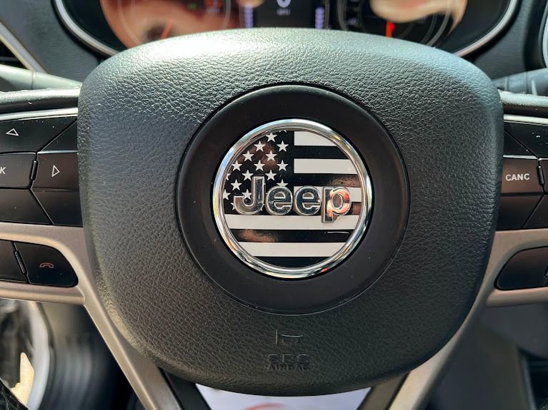 Used 2019 Jeep Cherokee Latitude Plus w/ Cold Weather Group image 15