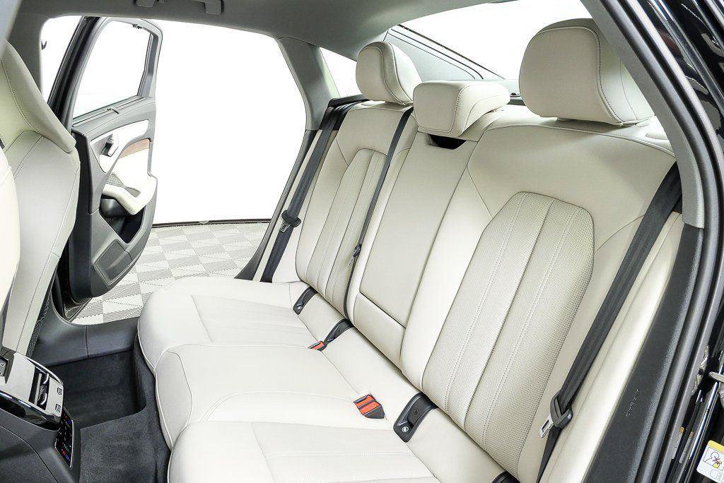 New 2026 Audi A6 Premium Plus AWD/4WD image 22
