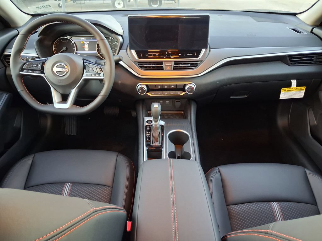New 2026 Nissan Altima 2.5 SR FWD image 6