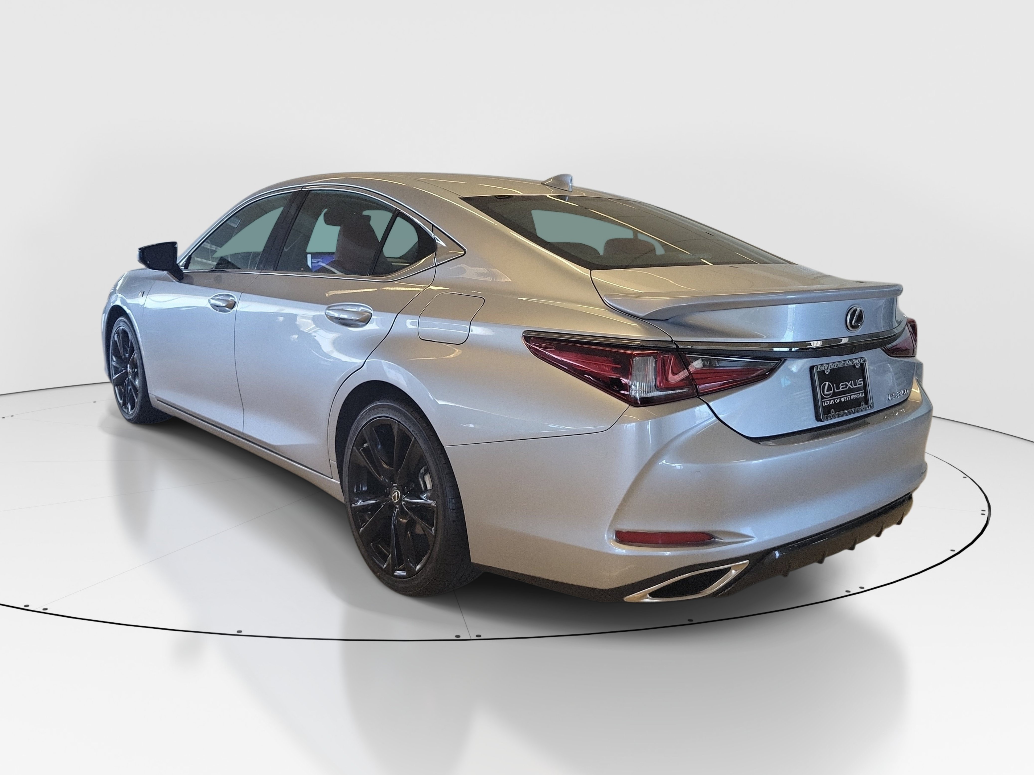 Certified 2024 Lexus ES 350 F Sport w/ Accessory Package (Z2) FWD image 6