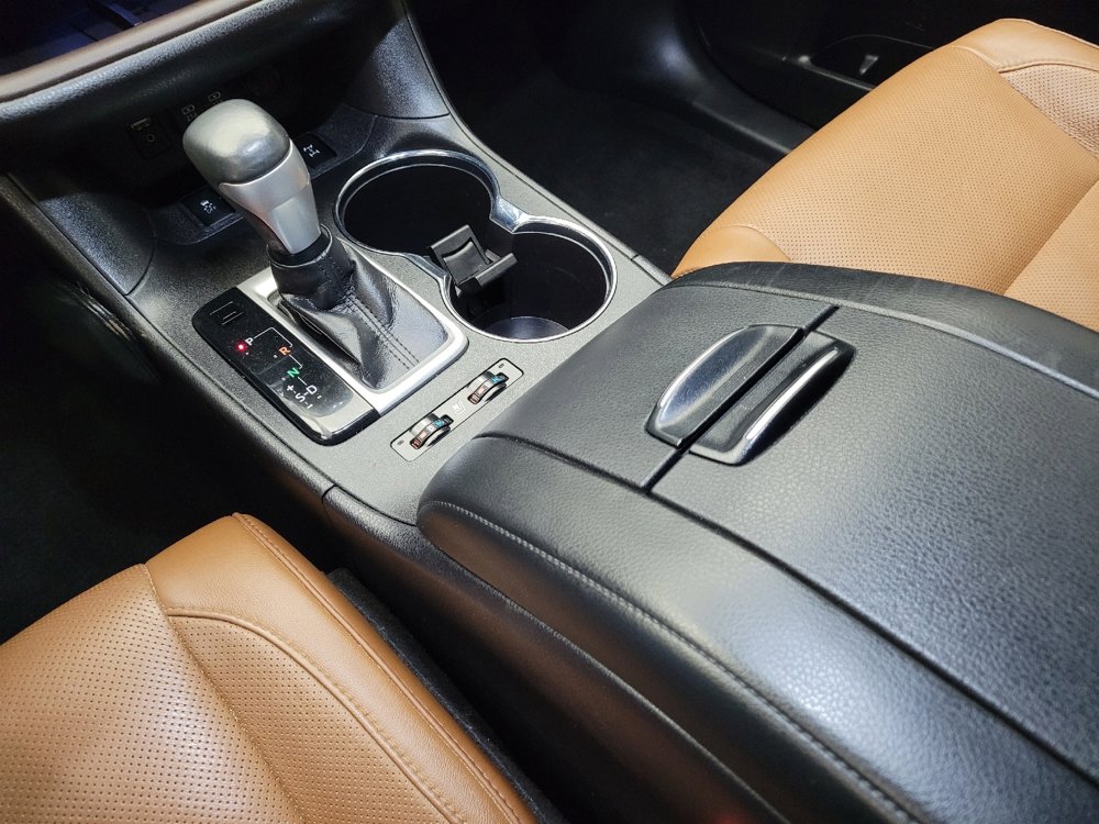 Used 2018 Toyota Highlander Limited Platinum AWD/4WD image 26