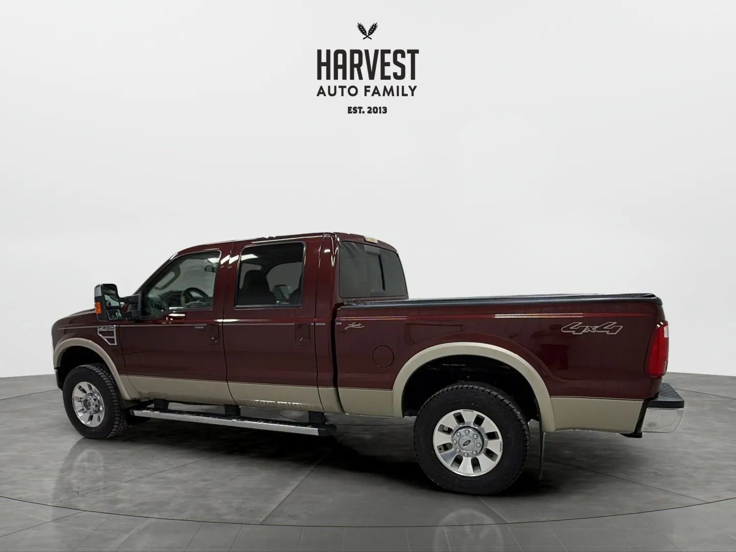 Used 2010 Ford F250 Lariat AWD/4WD image 3