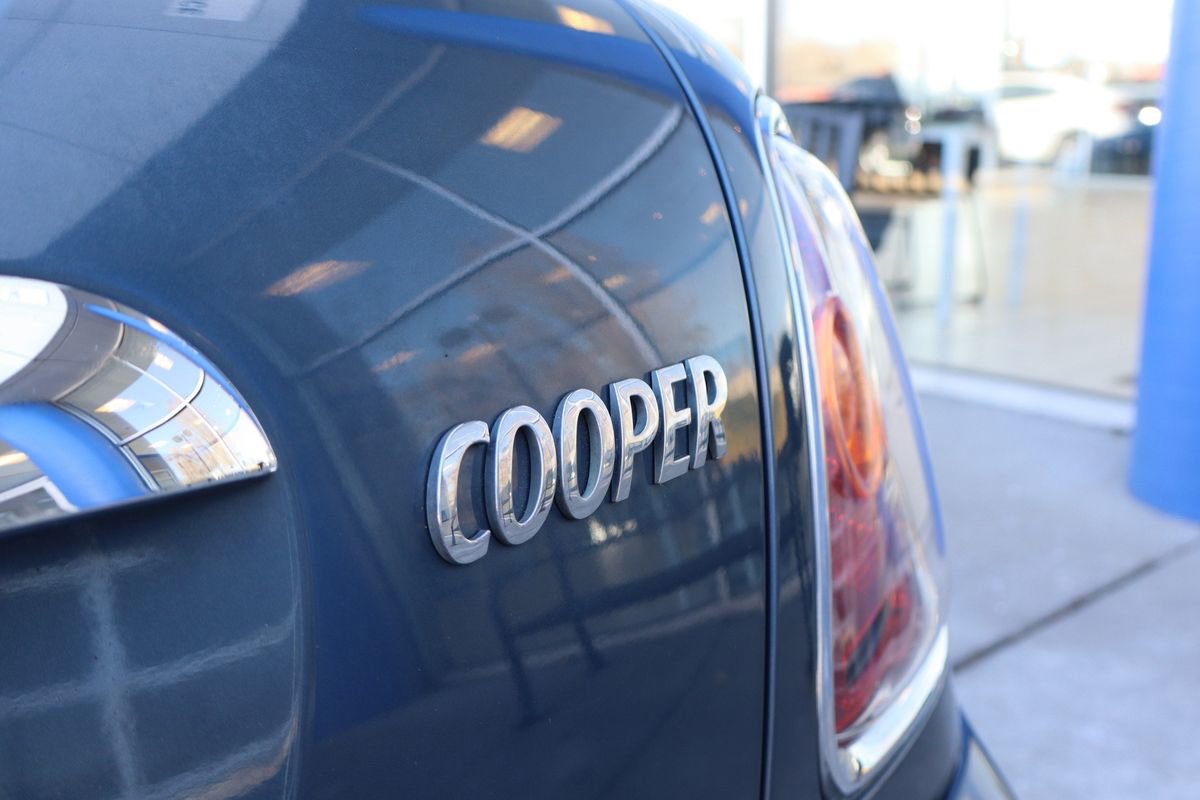 Used 2009 MINI Cooper Hardtop w/ Premium Pkg image 24