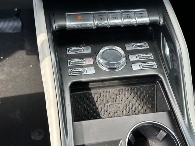 Used 2024 Lincoln Nautilus Reserve AWD/4WD image 21