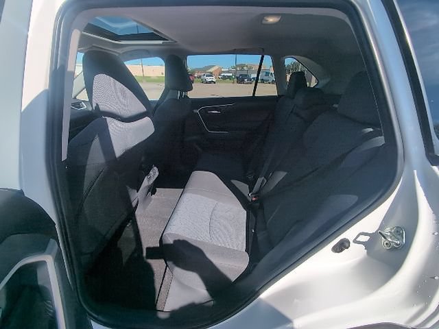 Used 2025 Toyota RAV4 XLE w/ Convenience Package FWD image 12