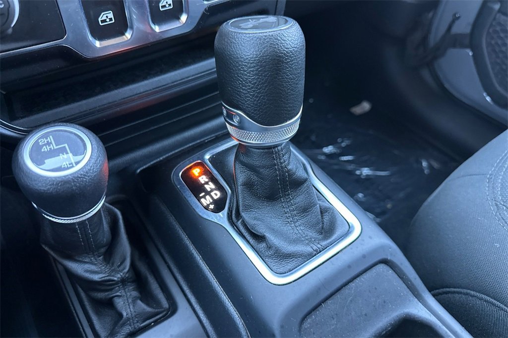 Used 2021 Jeep Wrangler Sport S image 22
