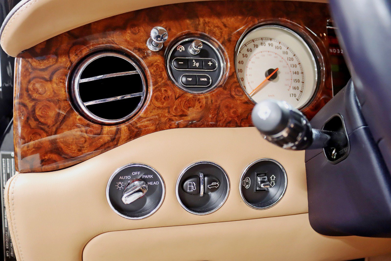 Used 2006 Bentley Arnage R RWD image 16