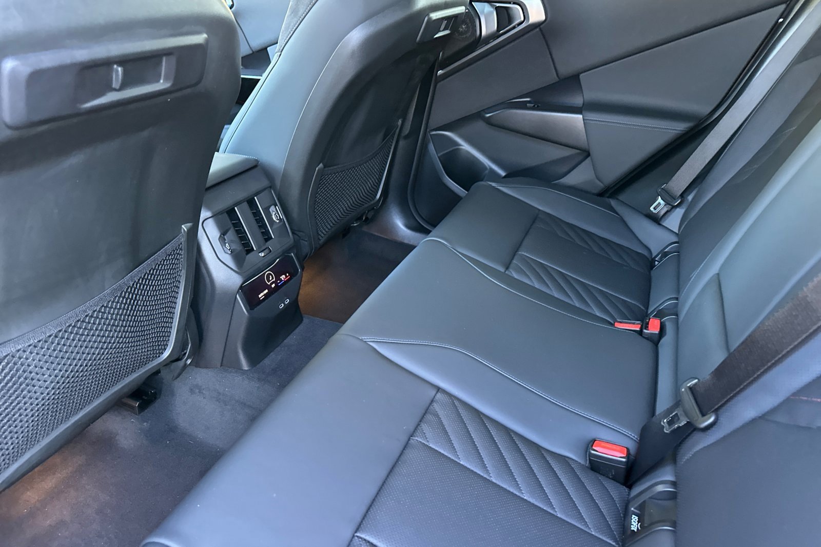 New 2026 BMW X3 M50 w/ Premium Package image 9