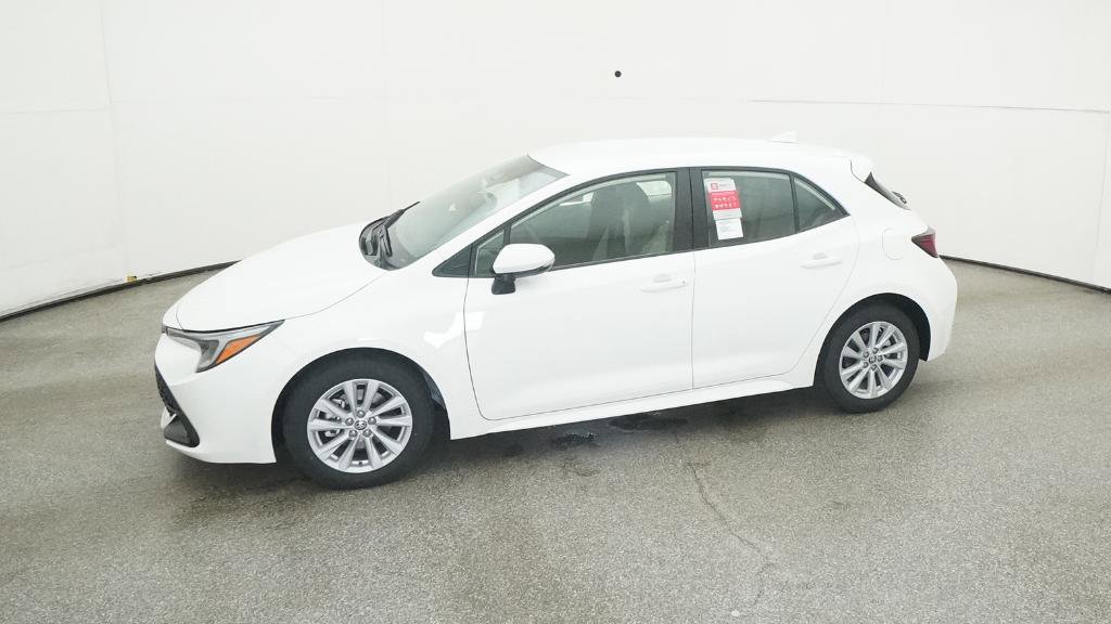 New 2025 Toyota Corolla SE image 8