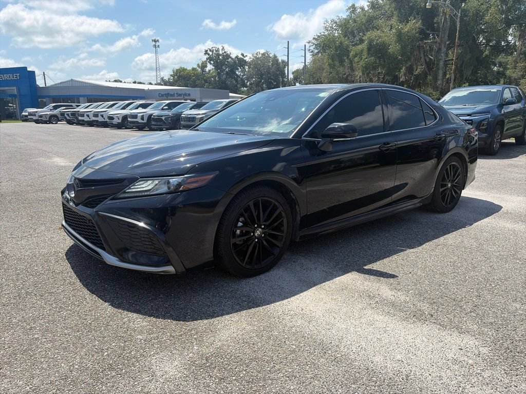Used 2024 Toyota Camry XSE w/ Driver Assist Package FWD image 3