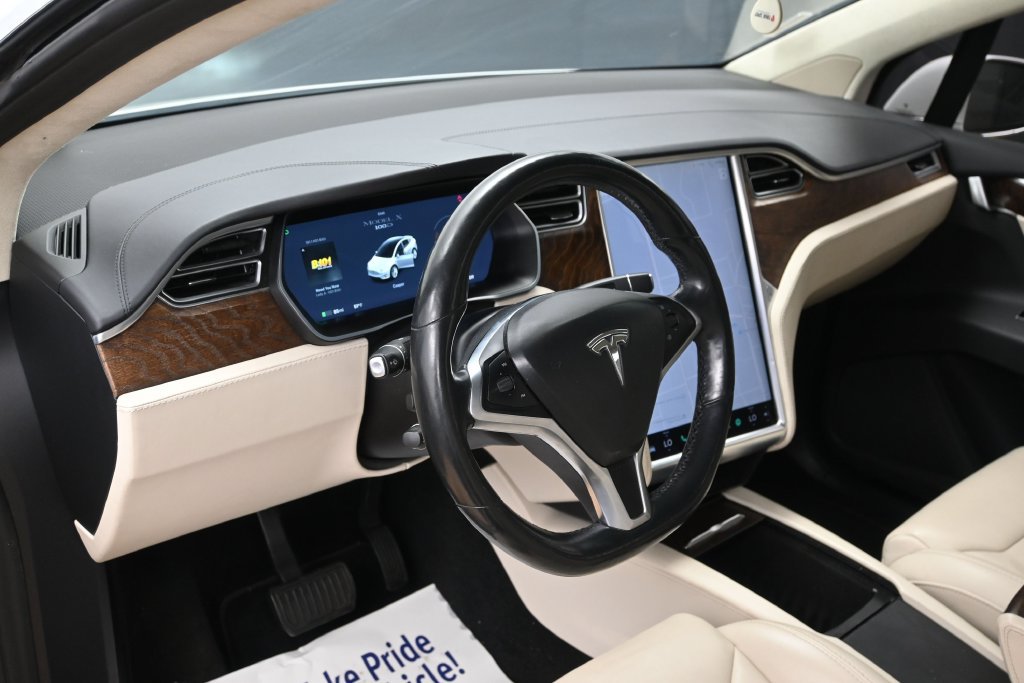 Used 2018 Tesla Model X 100D AWD/4WD image 12
