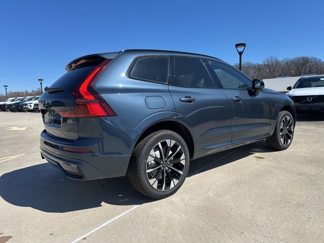 New 2026 Volvo XC60 B5 Plus w/ Protection Package Premier image 7