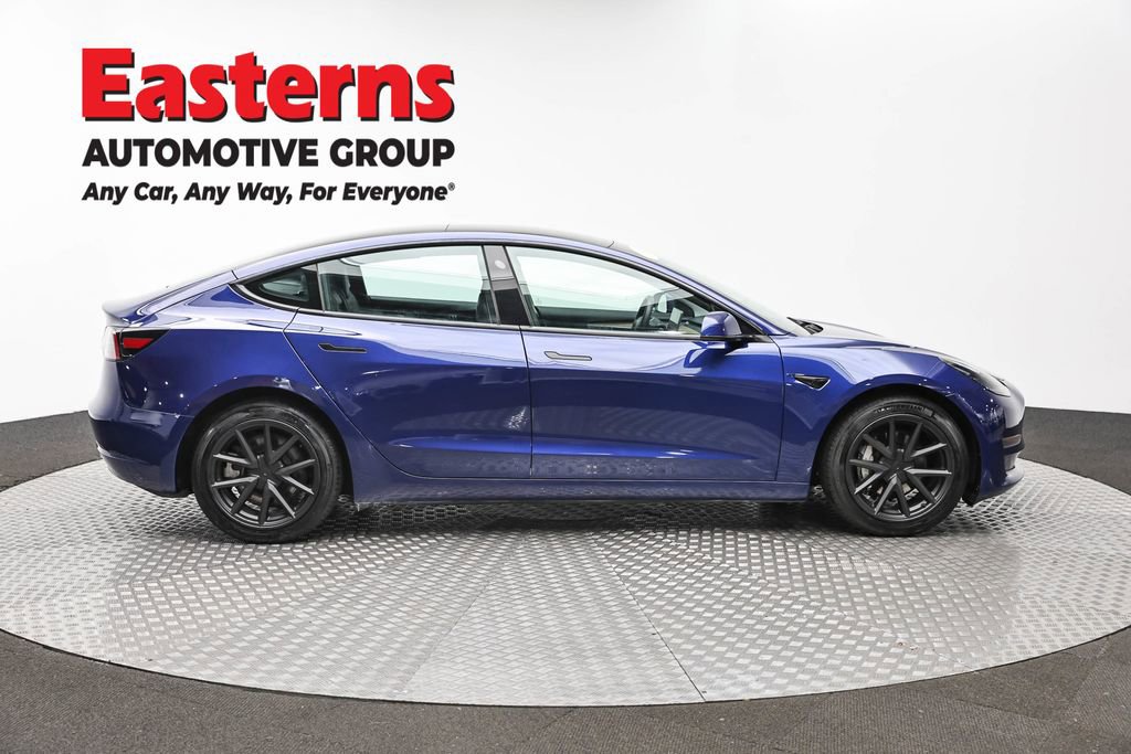 Used 2023 Tesla Model 3 Standard Range RWD image 4