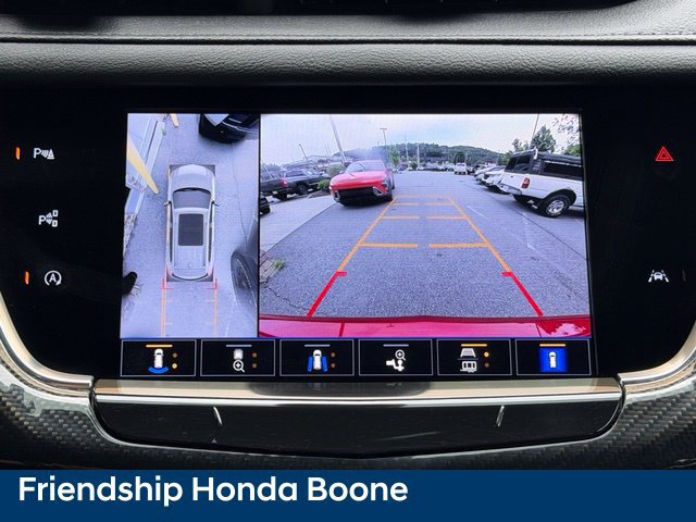 Used 2024 Cadillac XT6 Sport w/ Technology Package AWD/4WD image 34