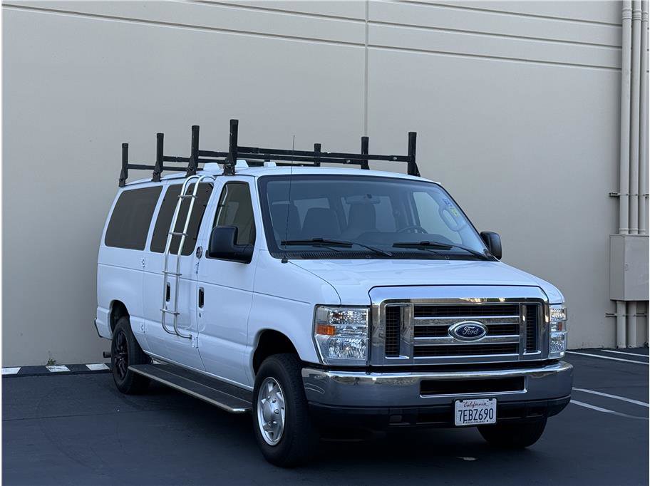 Used 2014 Ford E-150 and Econoline 150 Wagon image 22