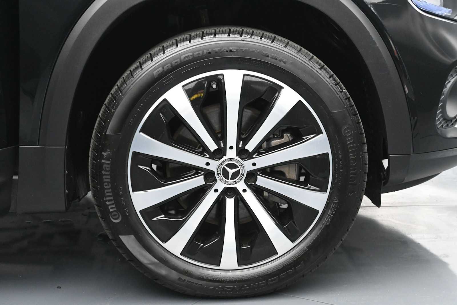 Used 2022 Mercedes-Benz GLB 250 image 22