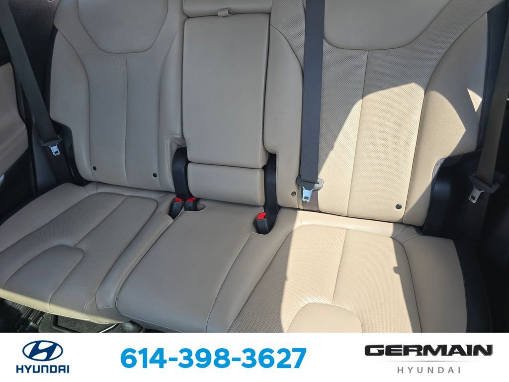 Used 2019 Hyundai Santa Fe AWD image 19