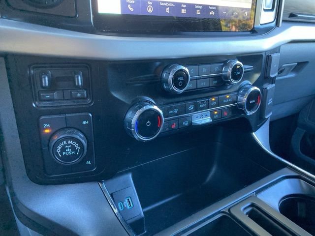 Used 2023 Ford F150 XLT image 31