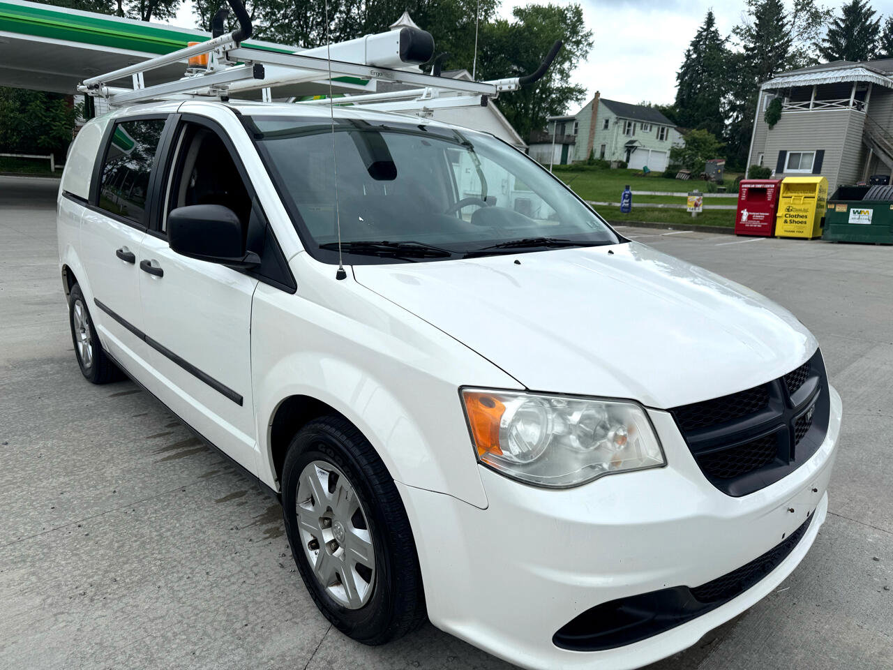 Used 2013 RAM C/V Tradesman image 7