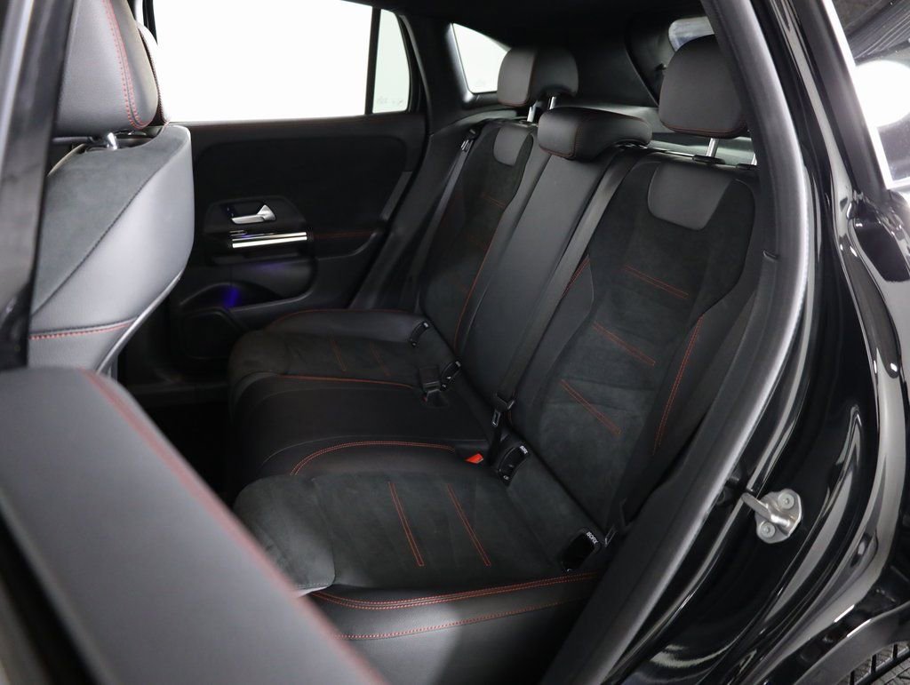 Certified 2022 Mercedes-Benz GLA 250 4MATIC image 34