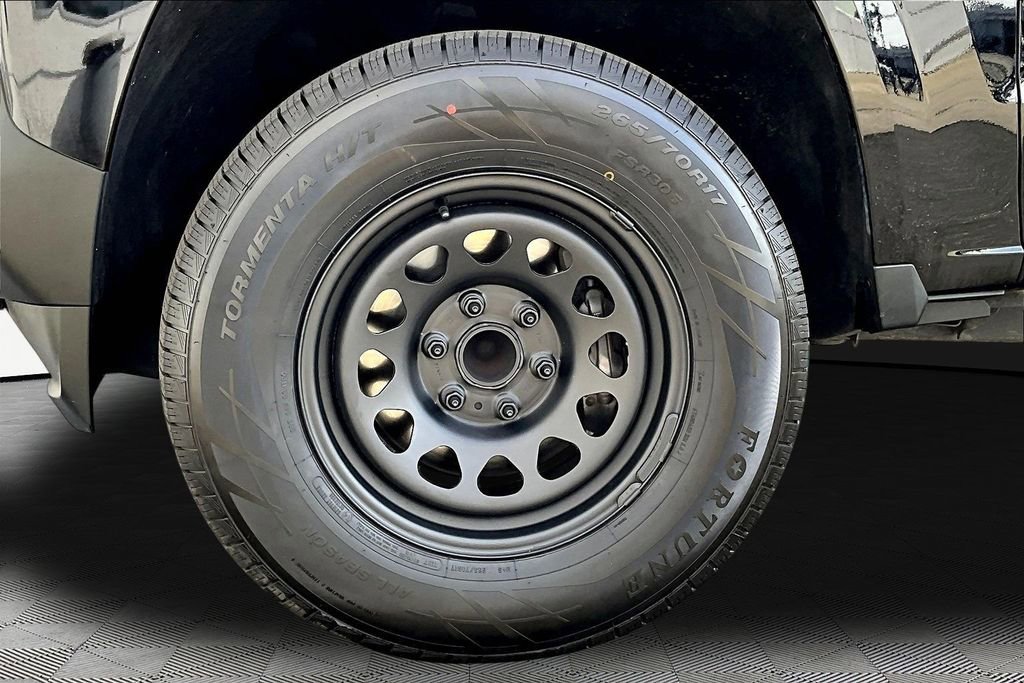 Used 2023 Chevrolet Colorado W/T image 16