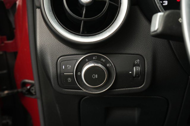 Used 2018 Alfa Romeo Stelvio Quadrifoglio w/ Driver Assist Dynamic Package image 43