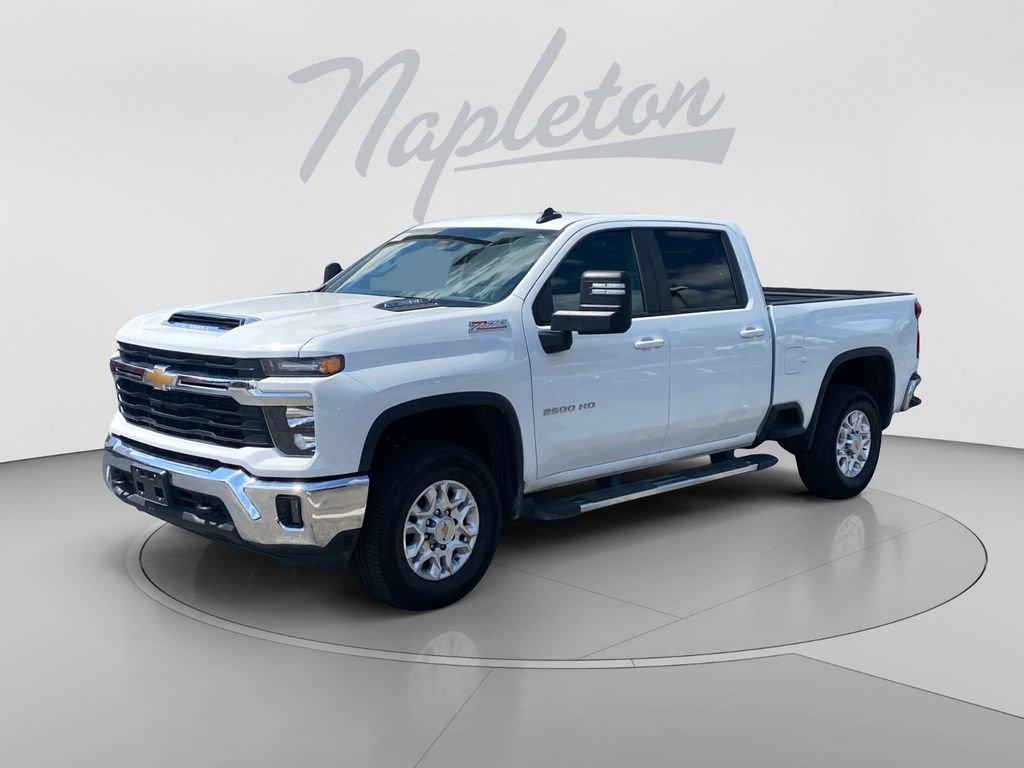 Used 2026 Chevrolet Silverado 2500 LT AWD/4WD image 1
