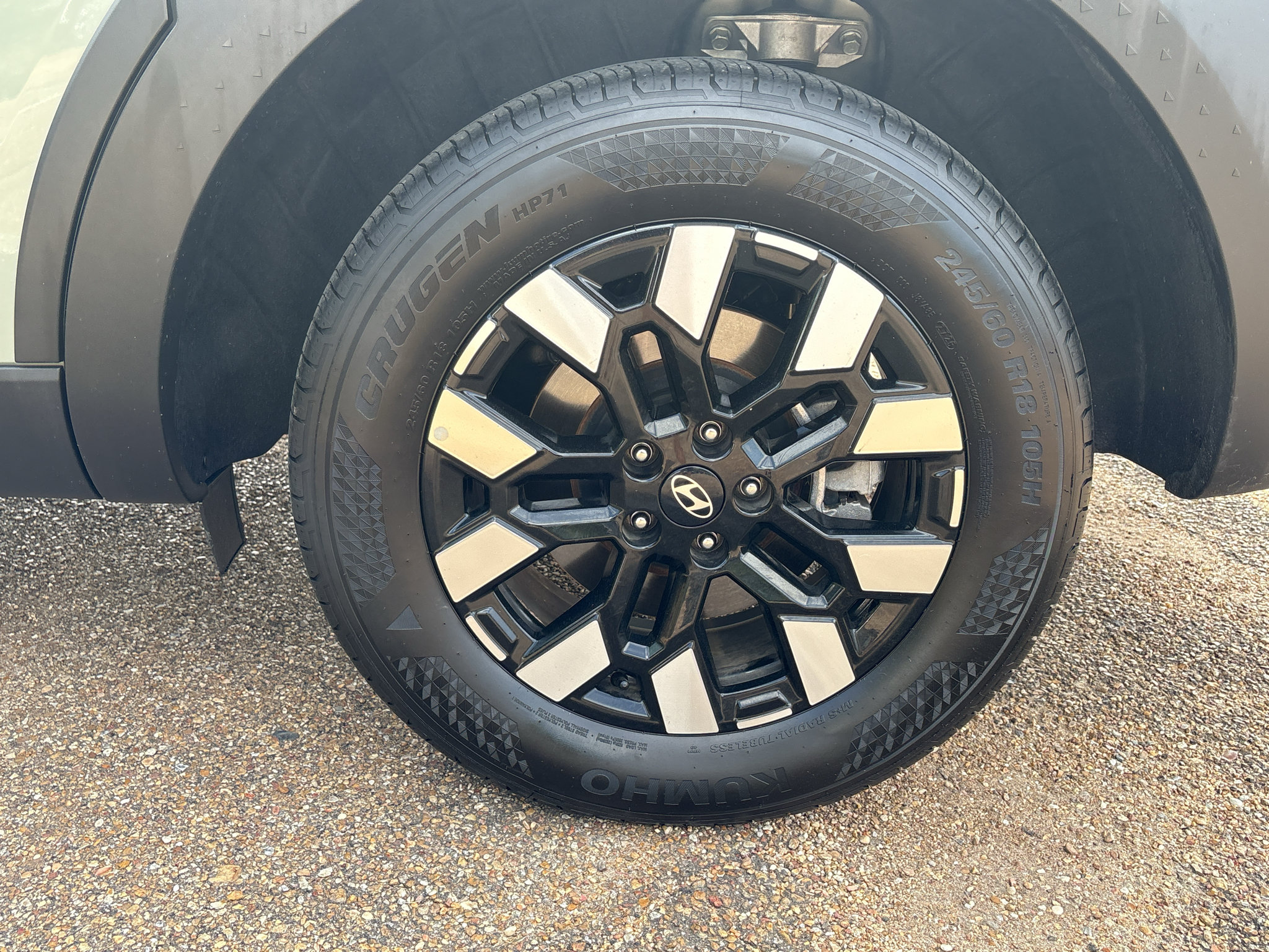 Certified 2026 Hyundai Santa Cruz SEL FWD image 31