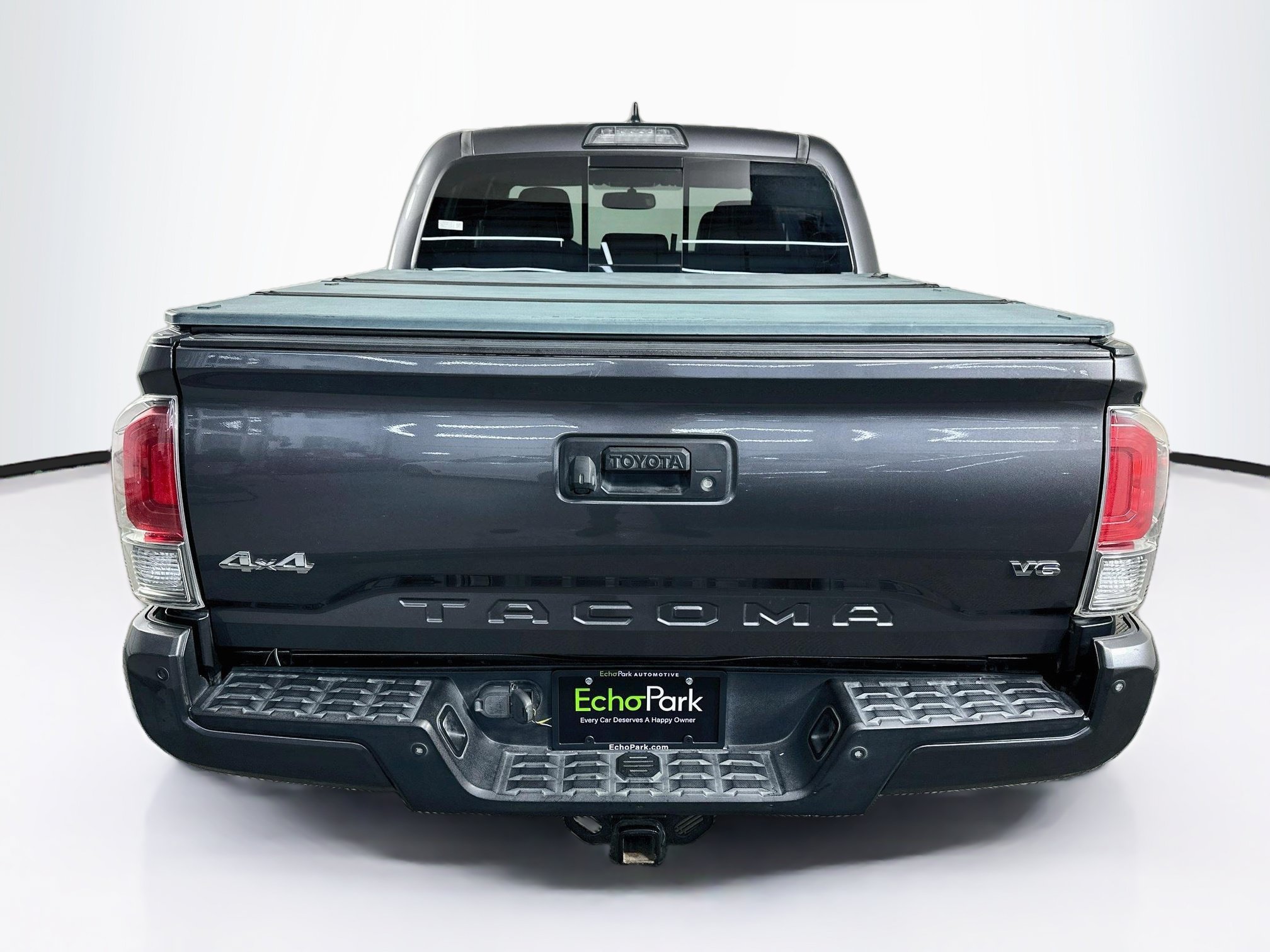 Used 2017 Toyota Tacoma Limited w/ Tow Package AWD/4WD image 7