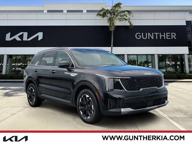 Certified 2025 Kia Sorento S w/ Panoramic Sunroof Package FWD image 1