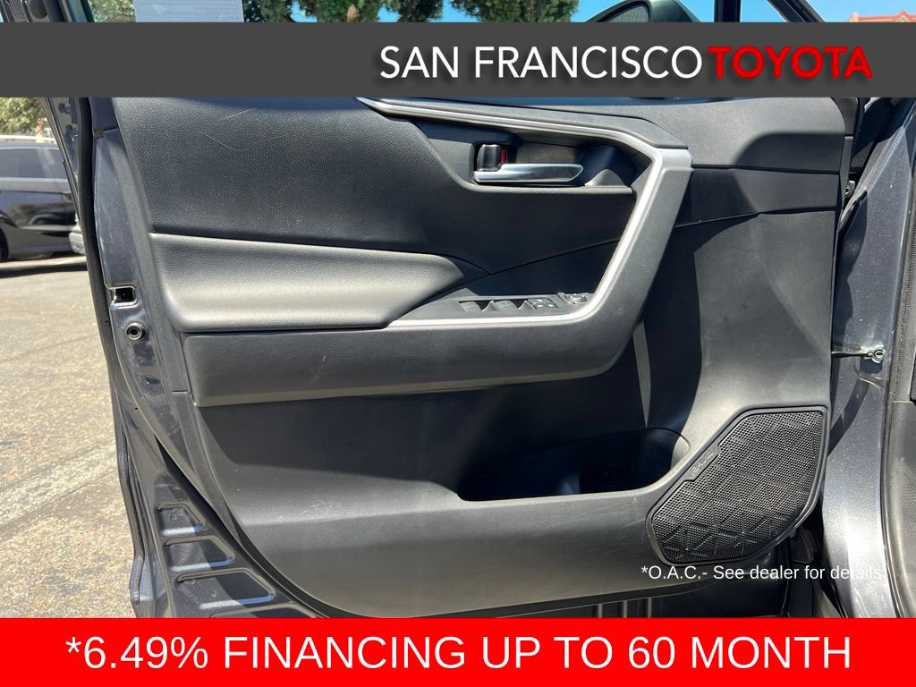 Certified 2019 Toyota RAV4 XLE w/ Convenience Package AWD/4WD image 39