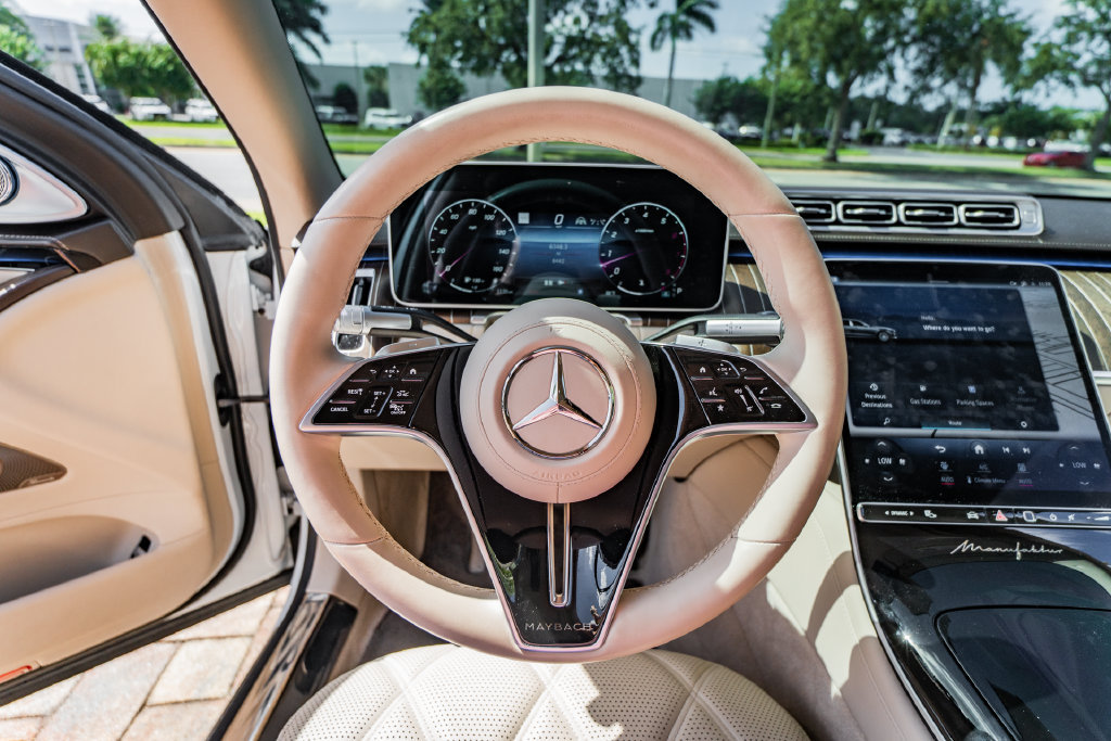 Used 2024 Mercedes-Benz Maybach S 680 4MATIC image 23