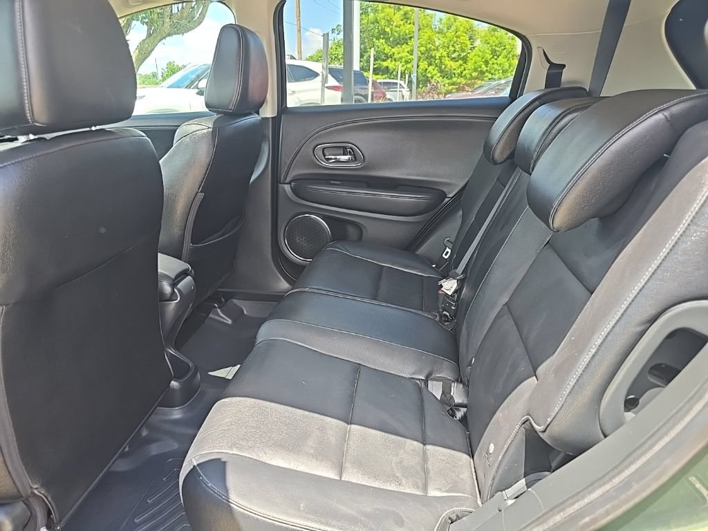 Used 2016 Honda HR-V EX-L image 9