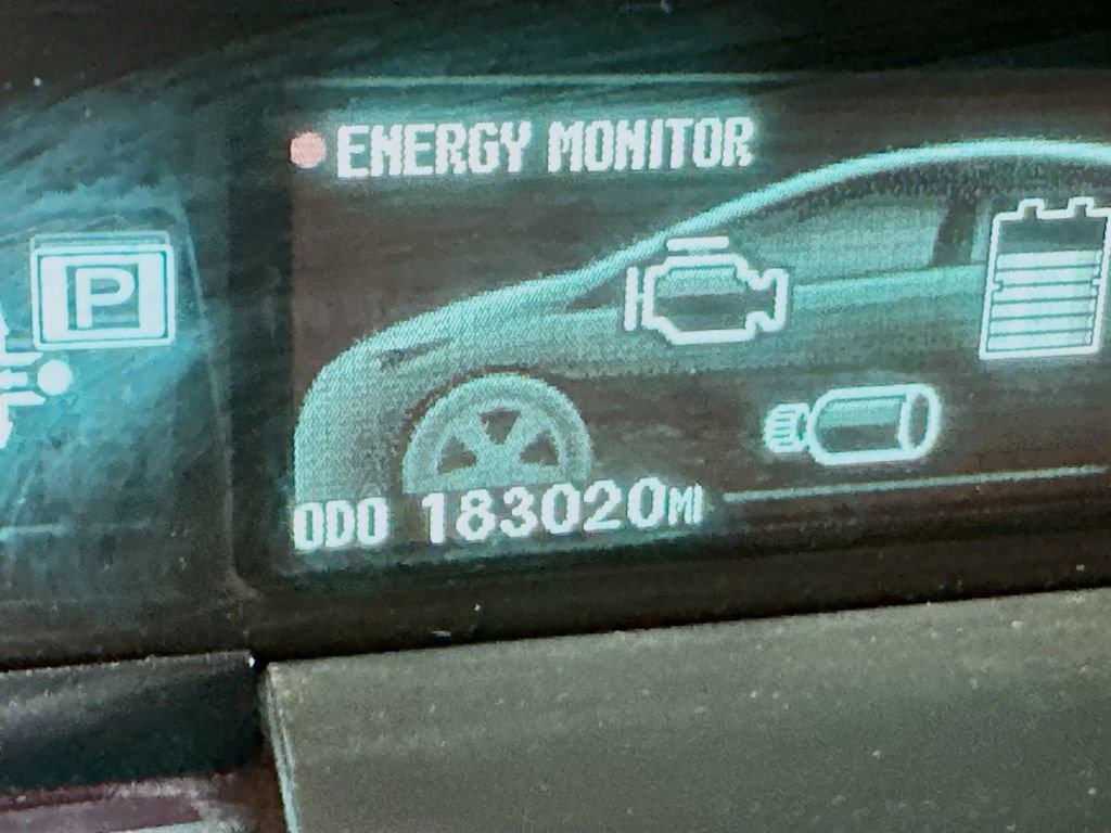 Used 2013 Toyota Prius Four w/ Deluxe Solar Roof Pkg image 12