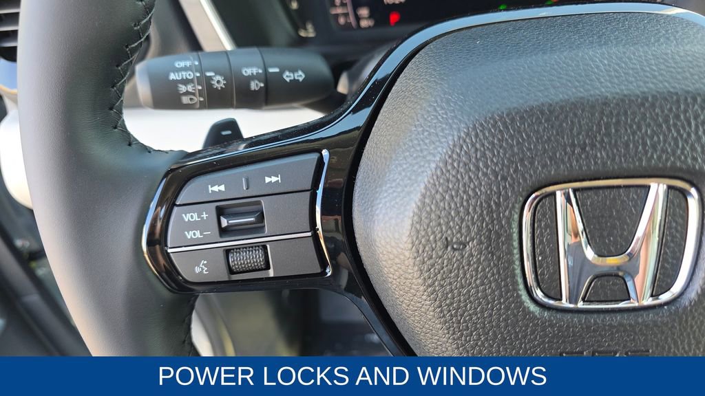 New 2026 Honda Pilot Touring image 17