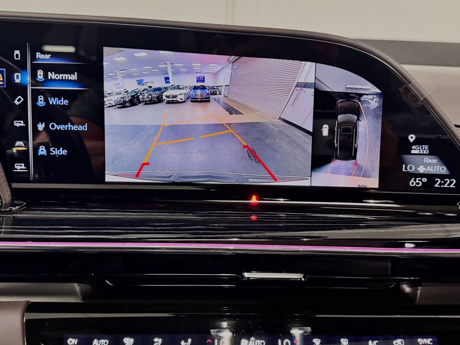 Used 2023 Cadillac Escalade ESV V image 35