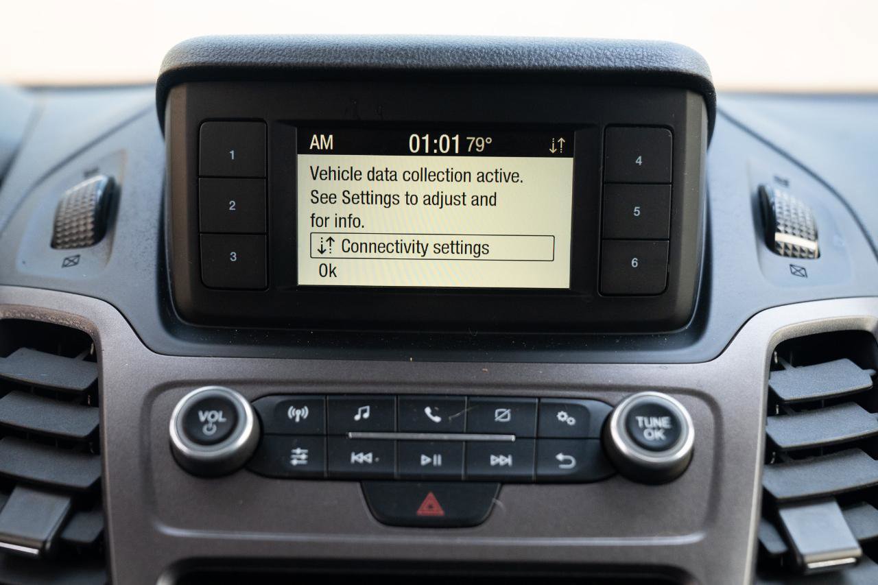 Used 2022 Ford Transit Connect XL image 30