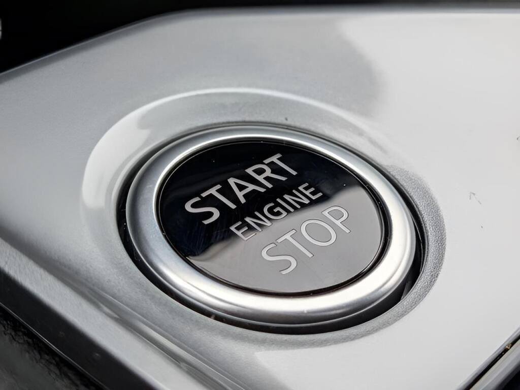 Certified 2025 Nissan Altima 2.5 S FWD image 16