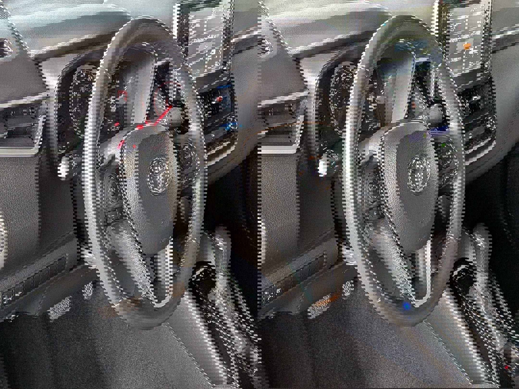 Certified 2021 Toyota Corolla SE FWD image 14