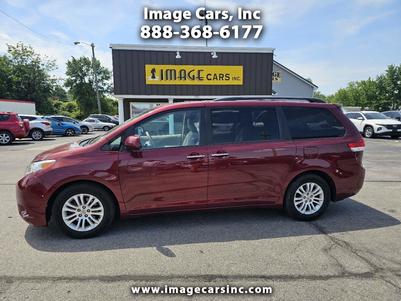 Used 2014 Toyota Sienna XLE w/ Entertainment Package