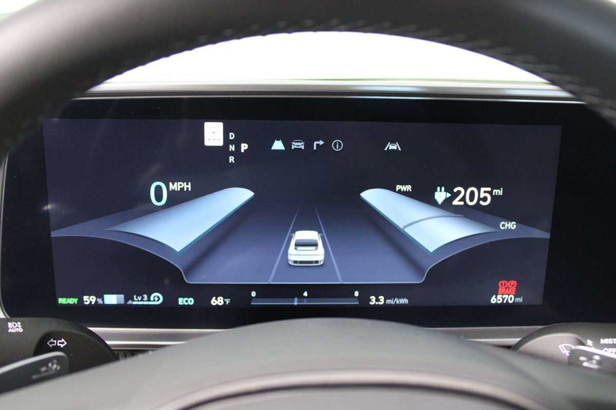 Used 2023 Hyundai Ioniq 6 SEL RWD image 13